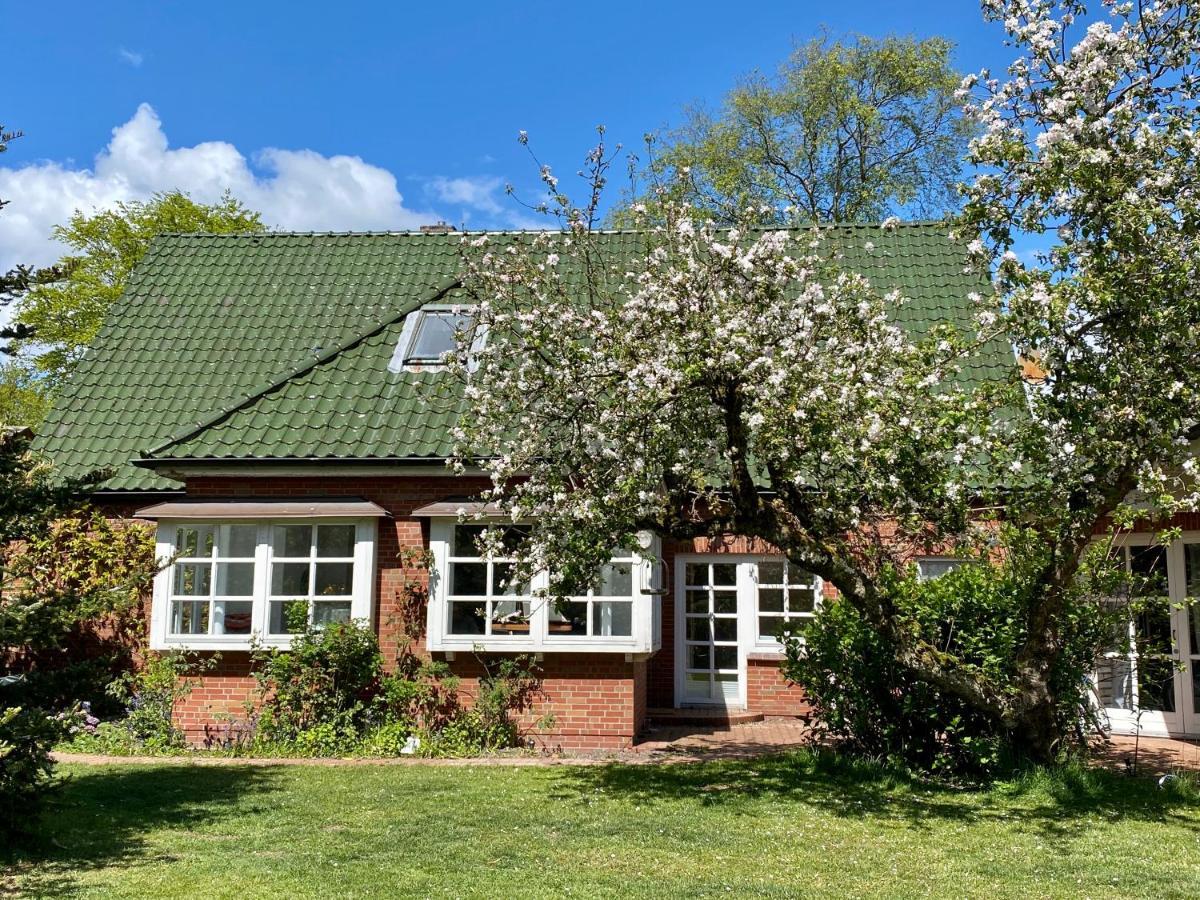 Ferienwohnung Uns Landhus Tating Exterior foto